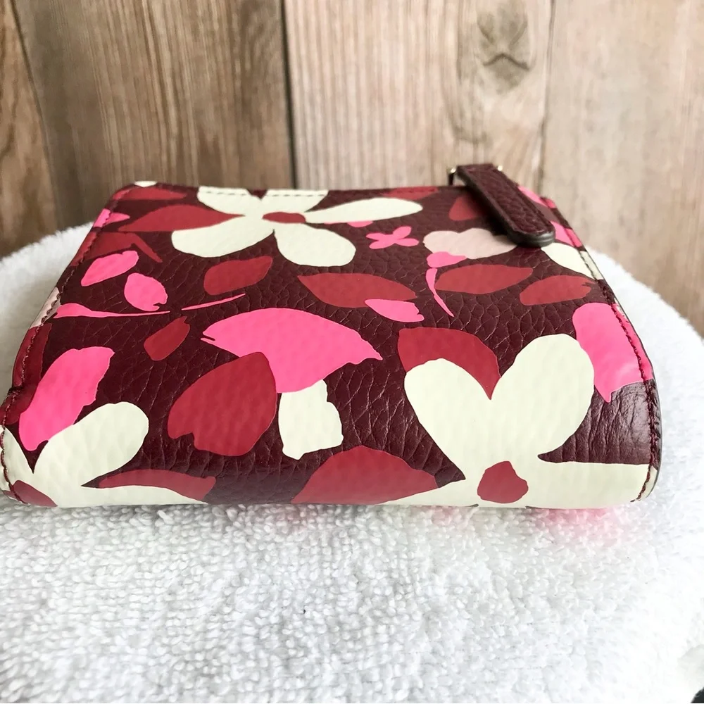 🆕Kate Spade Jackson Wallet